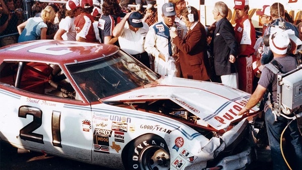 David Pearson Daytona 500 winner 1976